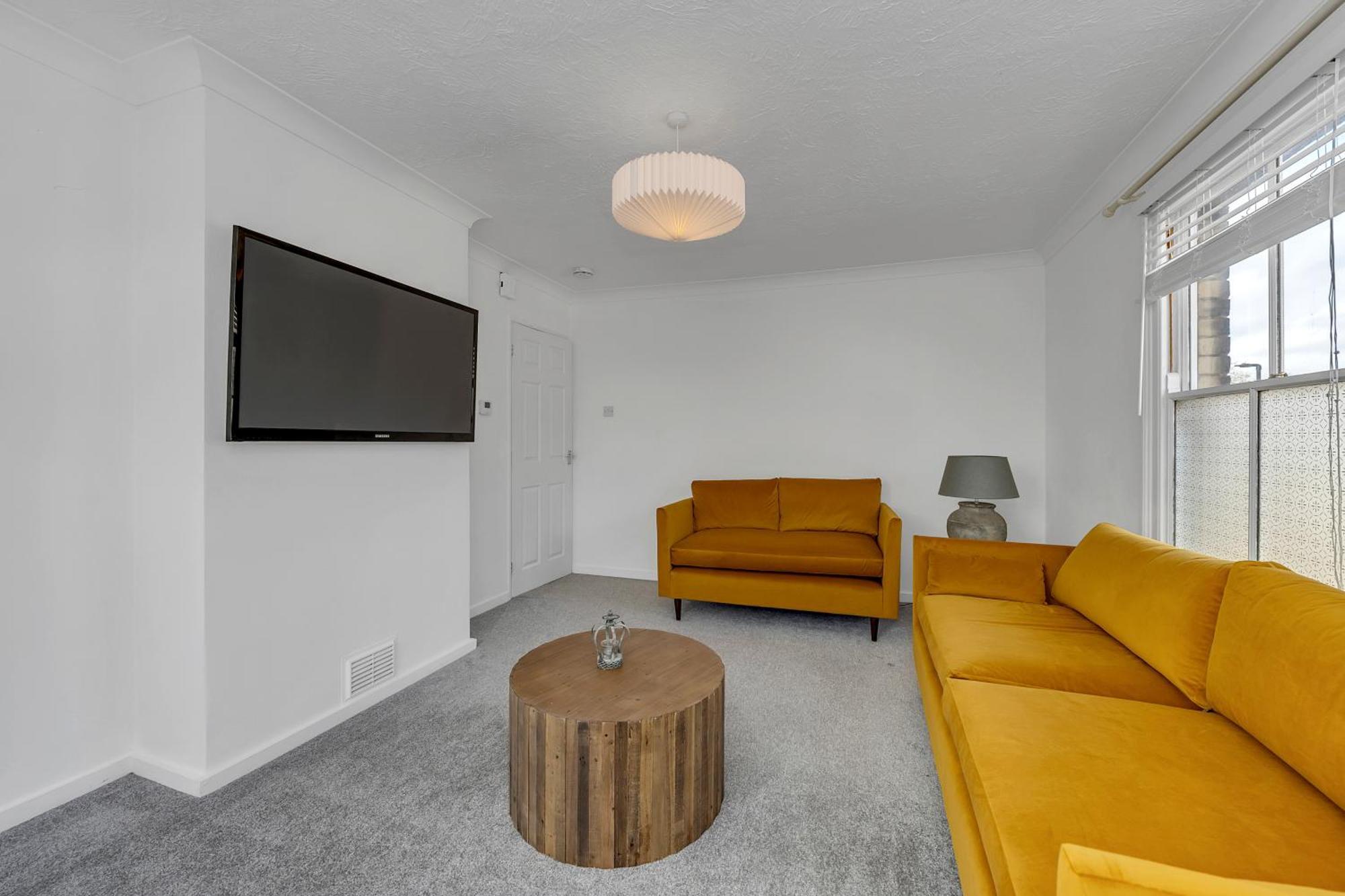 45B Kings Road - Delightful 2 Bed Apartment With Free Parking! Bury St. Edmunds Exterior foto