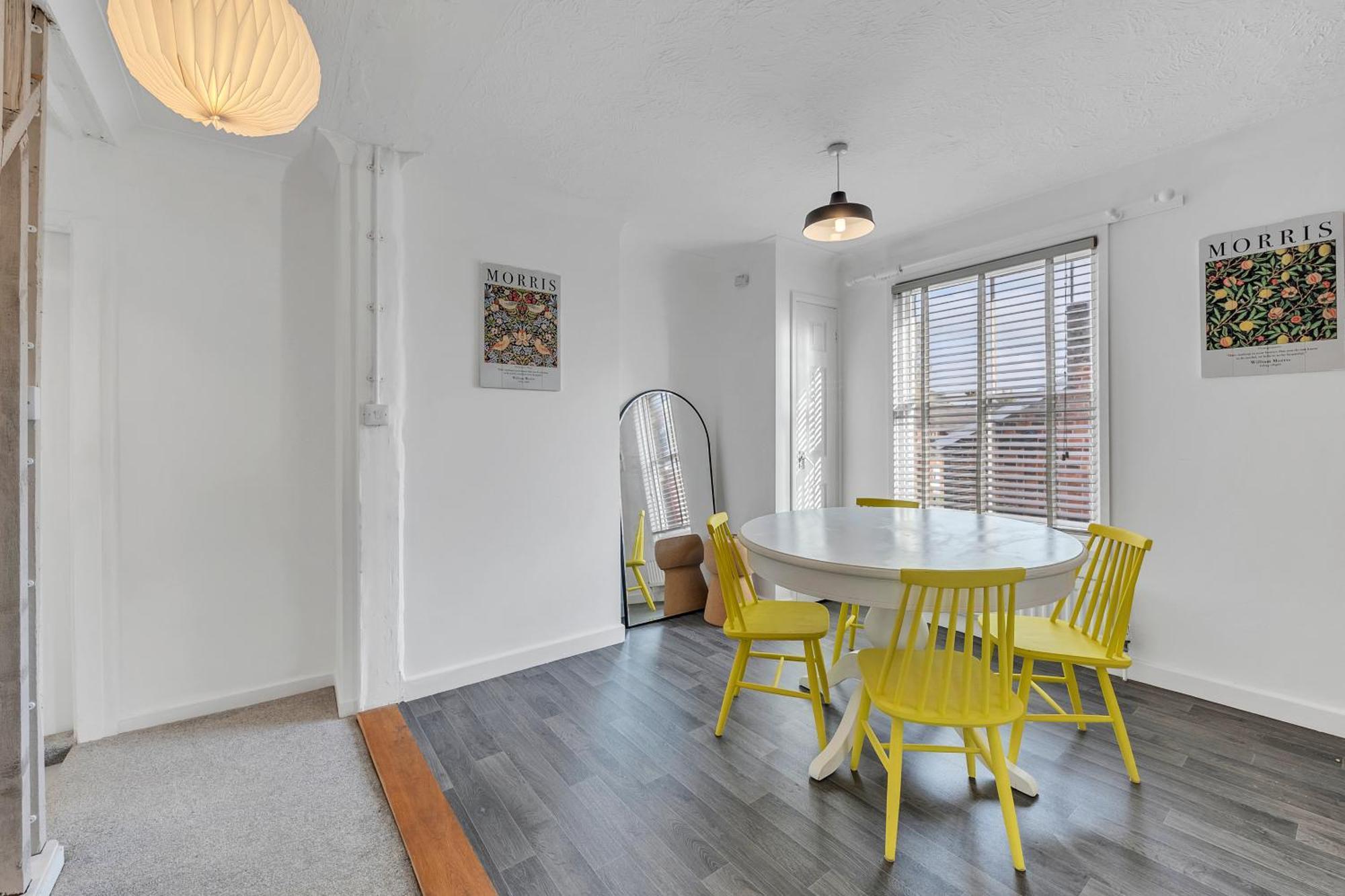 45B Kings Road - Delightful 2 Bed Apartment With Free Parking! Bury St. Edmunds Exterior foto
